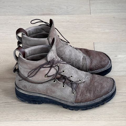 Paris Sun Unlisted Model in C.F. Stead Autumn Spice Waxed Kudu