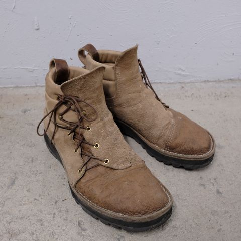 Paris Sun Unlisted Model in C.F. Stead Autumn Spice Waxed Kudu