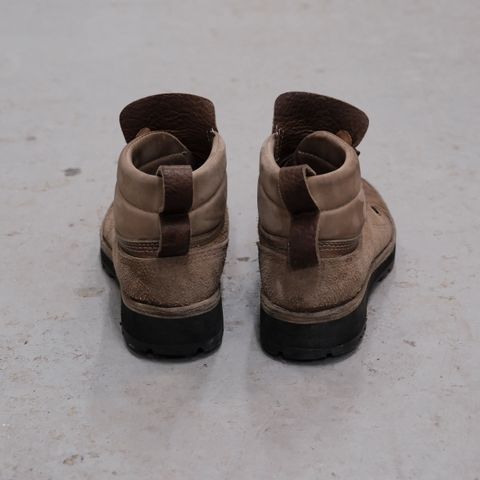 Paris Sun Unlisted Model in C.F. Stead Autumn Spice Waxed Kudu