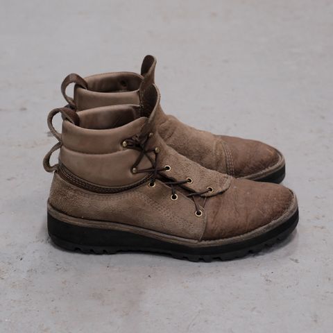 Paris Sun Unlisted Model in C.F. Stead Autumn Spice Waxed Kudu