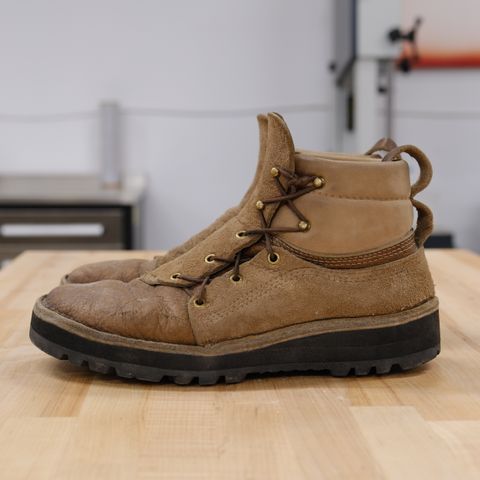 Paris Sun Unlisted Model in C.F. Stead Autumn Spice Waxed Kudu