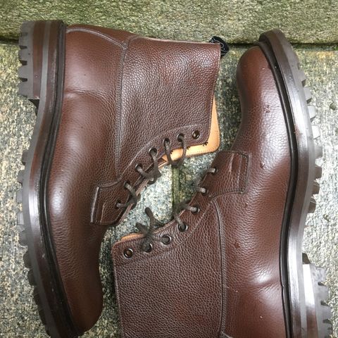 Tricker's Burford Plain Derby Boot in Dark Brown Olivia Scotch Grain
