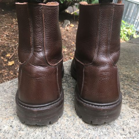 Tricker's Burford Plain Derby Boot in Dark Brown Olivia Scotch Grain