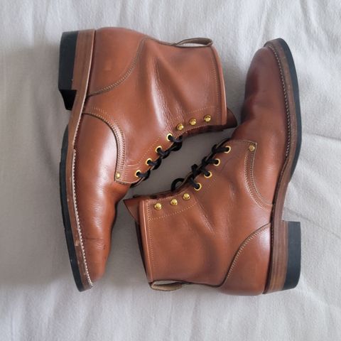 Iron Boots The Chosen One in S.B. Foot Teak Featherstone