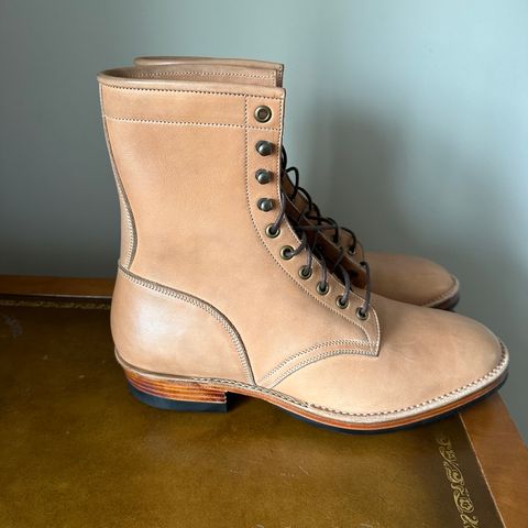 Onderhoud SVC02 Packer Boot in Horween Natural Essex