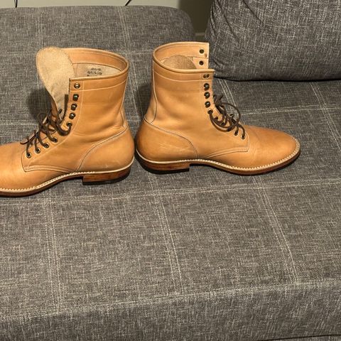 Onderhoud SVC02 Packer Boot in Horween Natural Essex