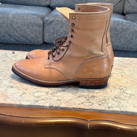 Onderhoud SVC02 Packer Boot in Horween Natural Essex