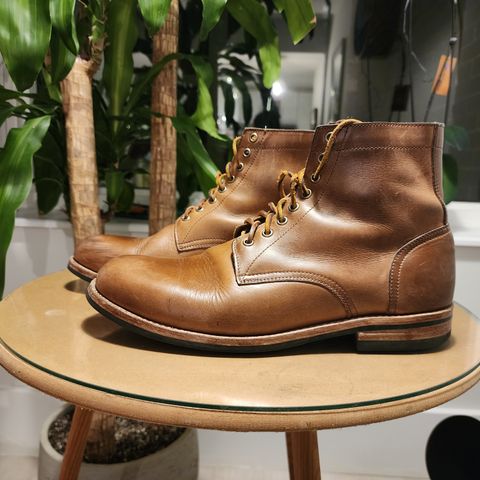 Oak Street Bootmakers Trench Boot in Horween Natural Chromexcel