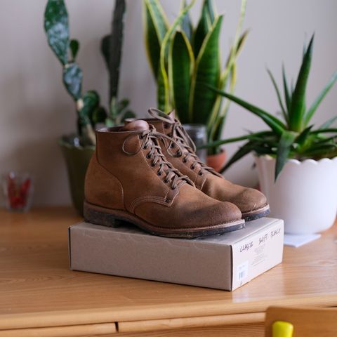 View photo of Viberg Boondocker in Horween Natural Chromexcel Roughout