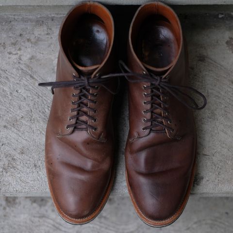 View photo of Viberg Wholecut Derby Boot in Maryam 1071 Horsebutt