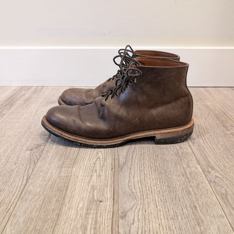 View photo of Viberg Wholecut Derby Boot in Maryam 1071 Horsebutt