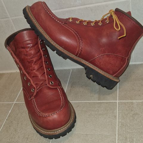 Red Wing 6-Inch Classic Moc in S.B. Foot Oro-Russet Portage