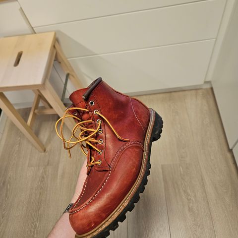 Red Wing 6-Inch Classic Moc in S.B. Foot Oro-Russet Portage