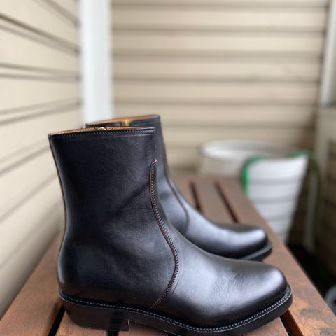 Renav Unlisted Model in Shinki Black Oiled Horsebutt