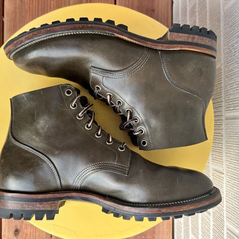 Viberg Boondocker in Maryam Olive TPR Horsebutt