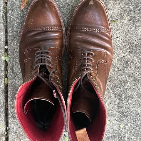 Carmina Unlisted Model in Horween Armagnac Shell Cordovan