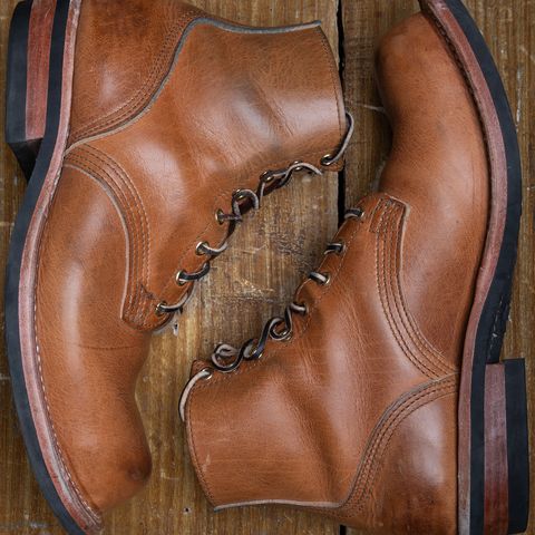 Nicks Prospector in Horween Natural Dublin