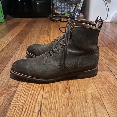 Meermin Service Boot in C.F. Stead Leaf Green Waxy Commander Suede