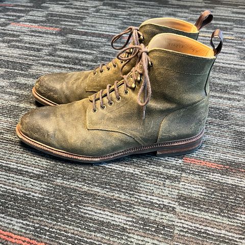 Meermin Service Boot in C.F. Stead Leaf Green Waxy Commander Suede