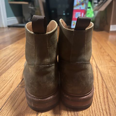 Meermin Service Boot in C.F. Stead Leaf Green Waxy Commander Suede