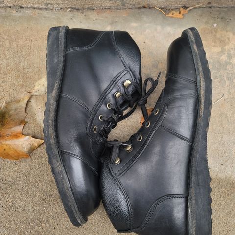 Jim Green African Ranger in Black Full Grain