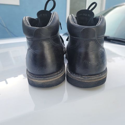 Jim Green African Ranger in Black Full Grain