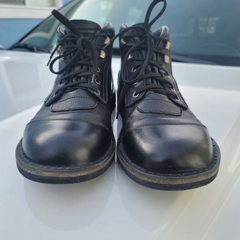 Jim Green African Ranger in Black Full Grain