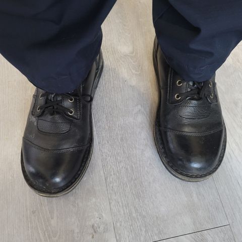 Jim Green African Ranger in Black Full Grain