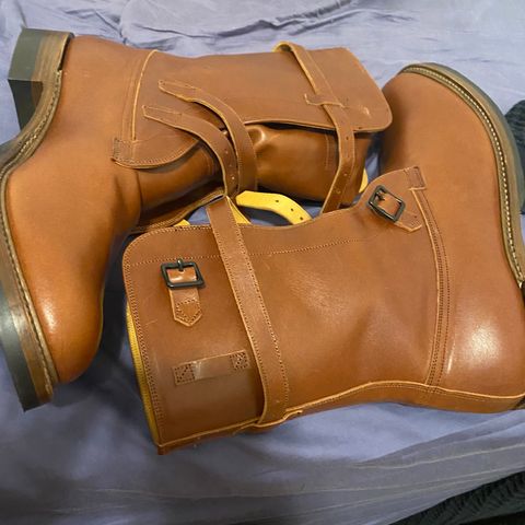 Eastman Leather Tanker Boots in Russet Brown Horsehide