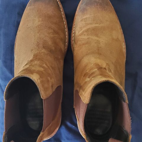 HELM The Finn in Sienna Rusan Waxed Suede