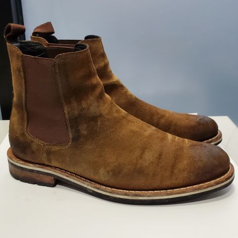 HELM The Finn in Sienna Rusan Waxed Suede