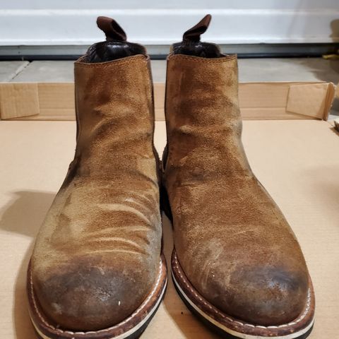 HELM The Finn in Sienna Rusan Waxed Suede