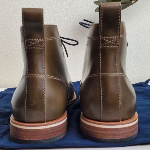 HELM The Zind in Krumenauer Olive