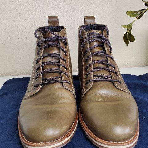 HELM The Zind in Krumenauer Olive