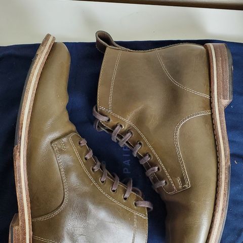 View photo of HELM Boots The Zind in Krumenauer Olive