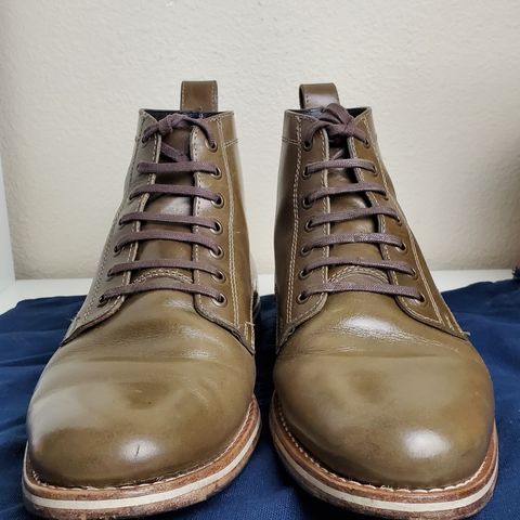 View photo of HELM Boots The Zind in Krumenauer Olive