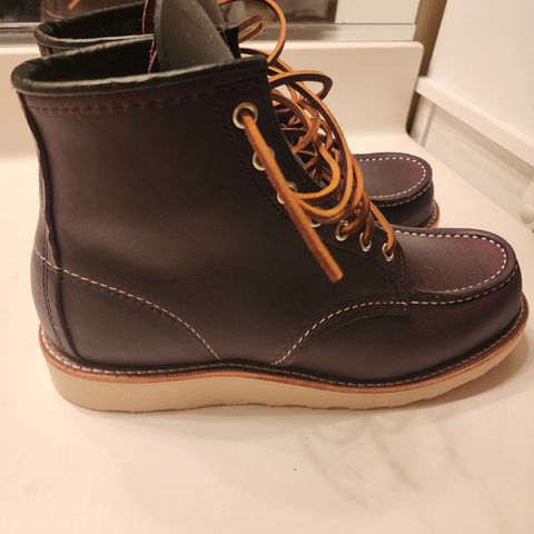 Red Wing 6-Inch Classic Moc in S.B. Foot Black Cherry Excalibur