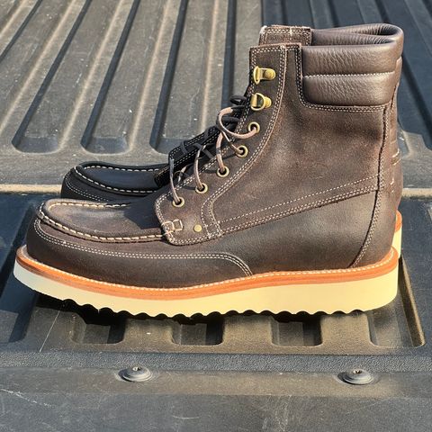 Grant Stone Field Boot in C.F. Stead Earth Waxy Commander Suede