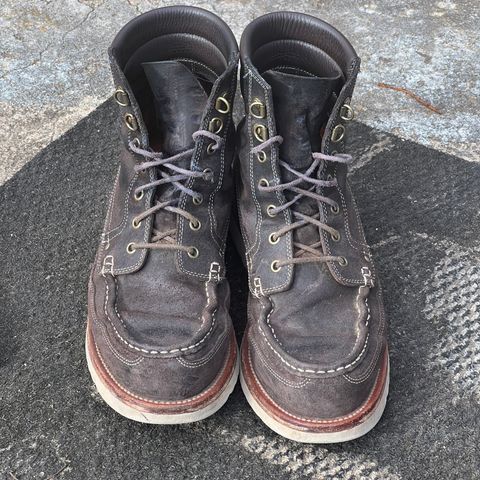 Grant Stone Field Boot in C.F. Stead Earth Waxy Commander Suede