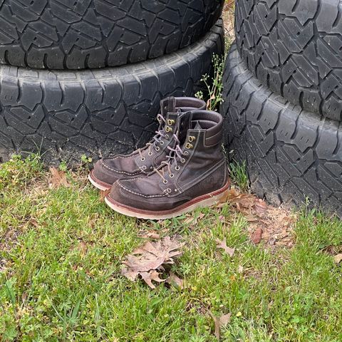 Grant Stone Field Boot in C.F. Stead Earth Waxy Commander Suede