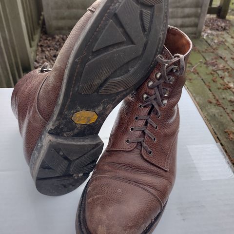 Caswell Wilson in Du Puy Dark Brown Country Calf