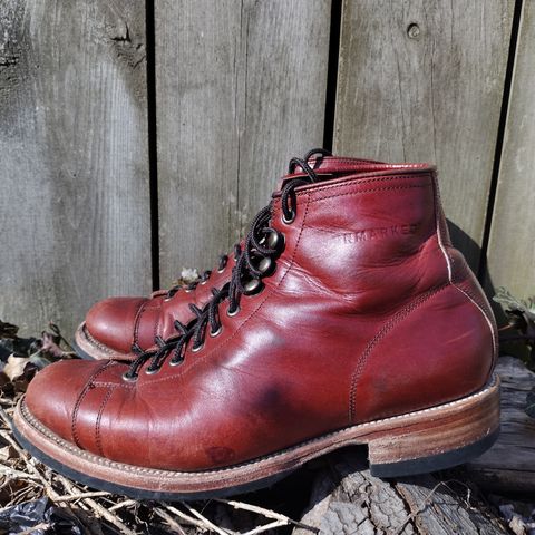Unmarked Archie Boots in La Señora Red Horse Glazed Pull-up