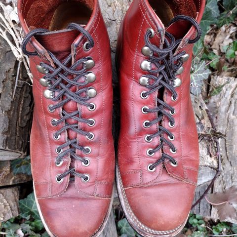 Unmarked Archie Boots in La Señora Red Horse Glazed Pull-up