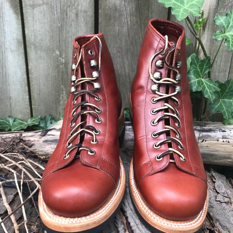 Unmarked Archie Boots in La Señora Red Horse Glazed Pull-up