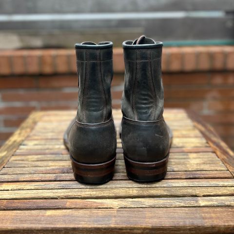 Onderhoud SVC02 Packer Boot in Maryam Waxed Salvia Horsebutt