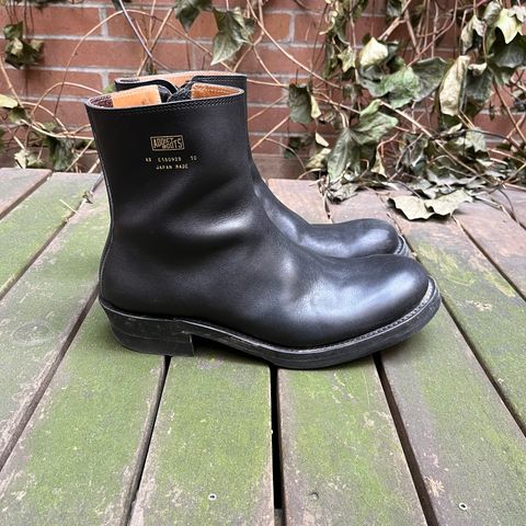 View photo of Addict Boots AB-RDT01 Casper in Black Steerhide