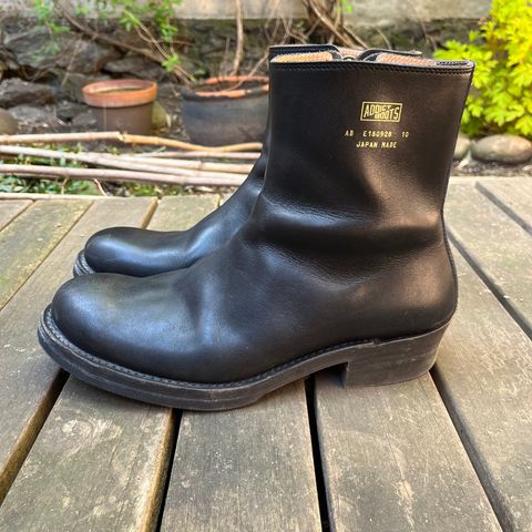 View photo of Addict Boots AB-RDT01 Casper in Black Steerhide