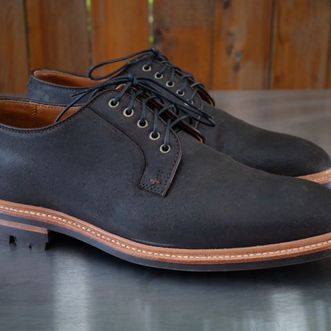 Grant Stone Plain Toe Blucher in C.F. Stead Earth Waxy Commander Suede