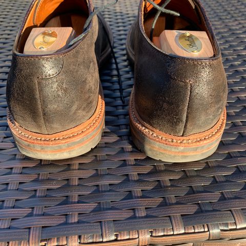 Grant Stone Plain Toe Blucher in C.F. Stead Earth Waxy Commander Suede