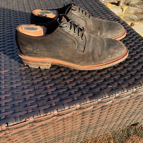 Grant Stone Plain Toe Blucher in C.F. Stead Earth Waxy Commander Suede